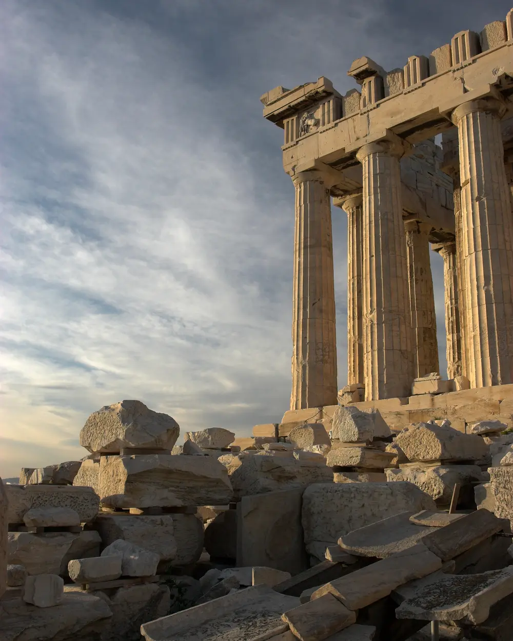 Les colonnes du Parthénon, sur l'Acropole d'Athènes